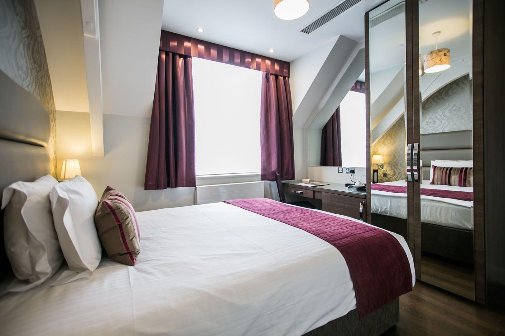 The Pillar Hotel Londra Esterno foto